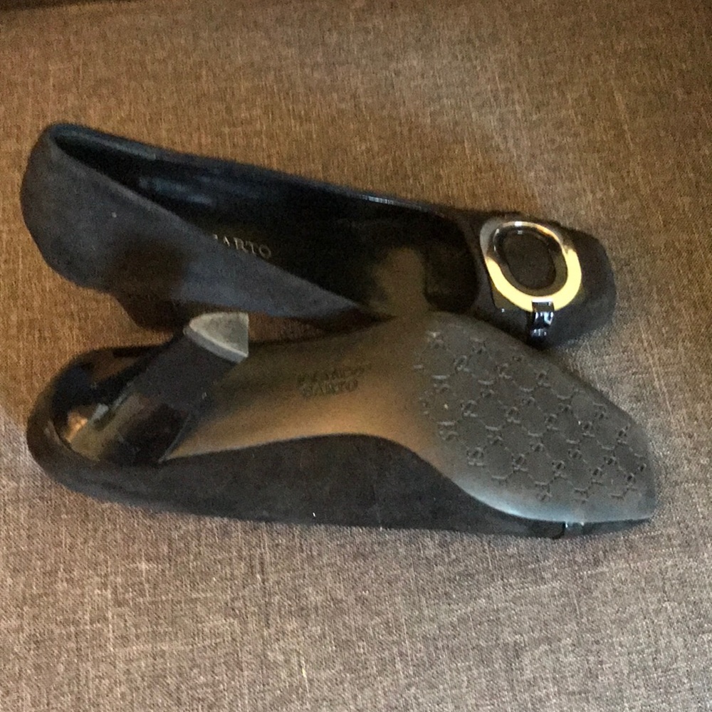 High heels. Dress shoes - Picture 3 of 3